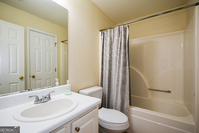 Building Photo - 4511 Ravenwood Pl