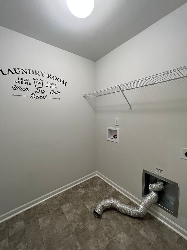 Building Photo - Beautiful 4 Bed, 2.5 Bath Home in Lillington