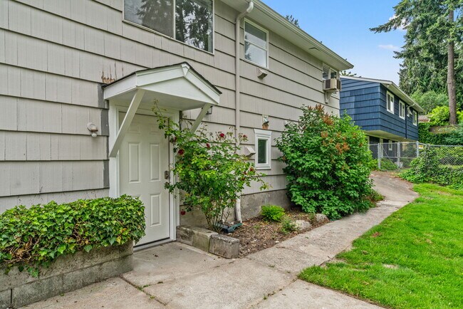 Building Photo - 13723 36th Ave NE