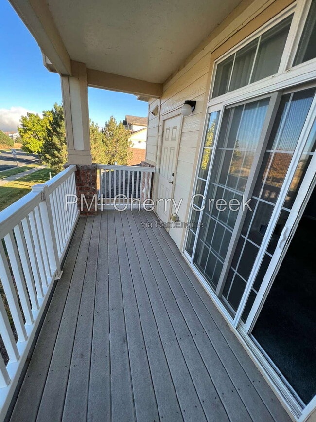 Building Photo - 5705 N Genoa Way