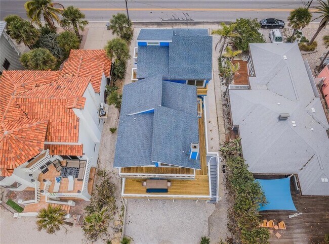 Building Photo - 8432 W Gulf Blvd