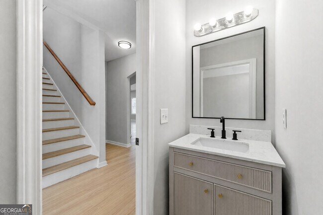 Building Photo - 77 Mary Hill Ln