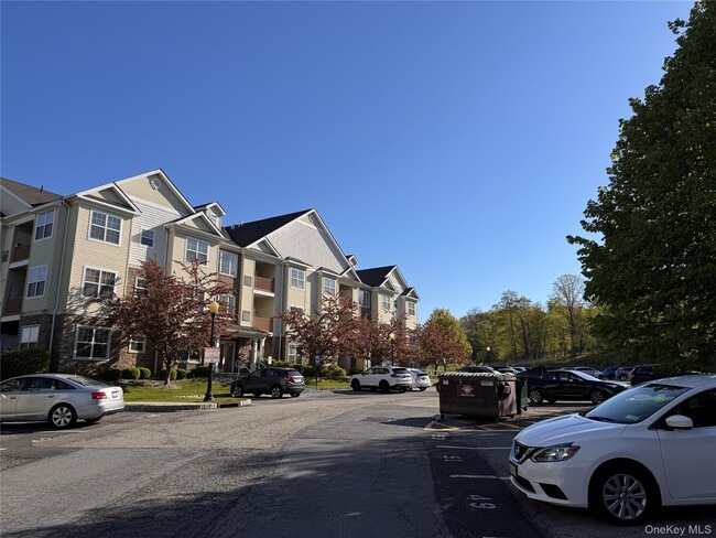 Building Photo - 935 Tower Ridge Cir