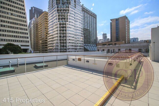 Building Photo - 722 Montgomery St