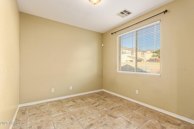 Building Photo - 15170 N 145th Ln