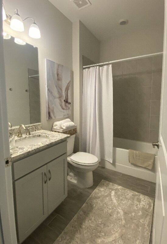 Building Photo - 15968 Crofton Spgs Wy