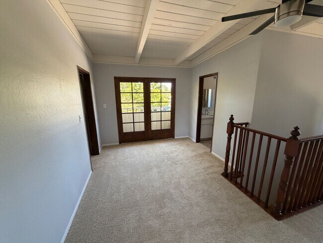Building Photo - 3630 Lupine Ave