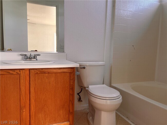 Building Photo - 3391 Sparrow Heights Ave