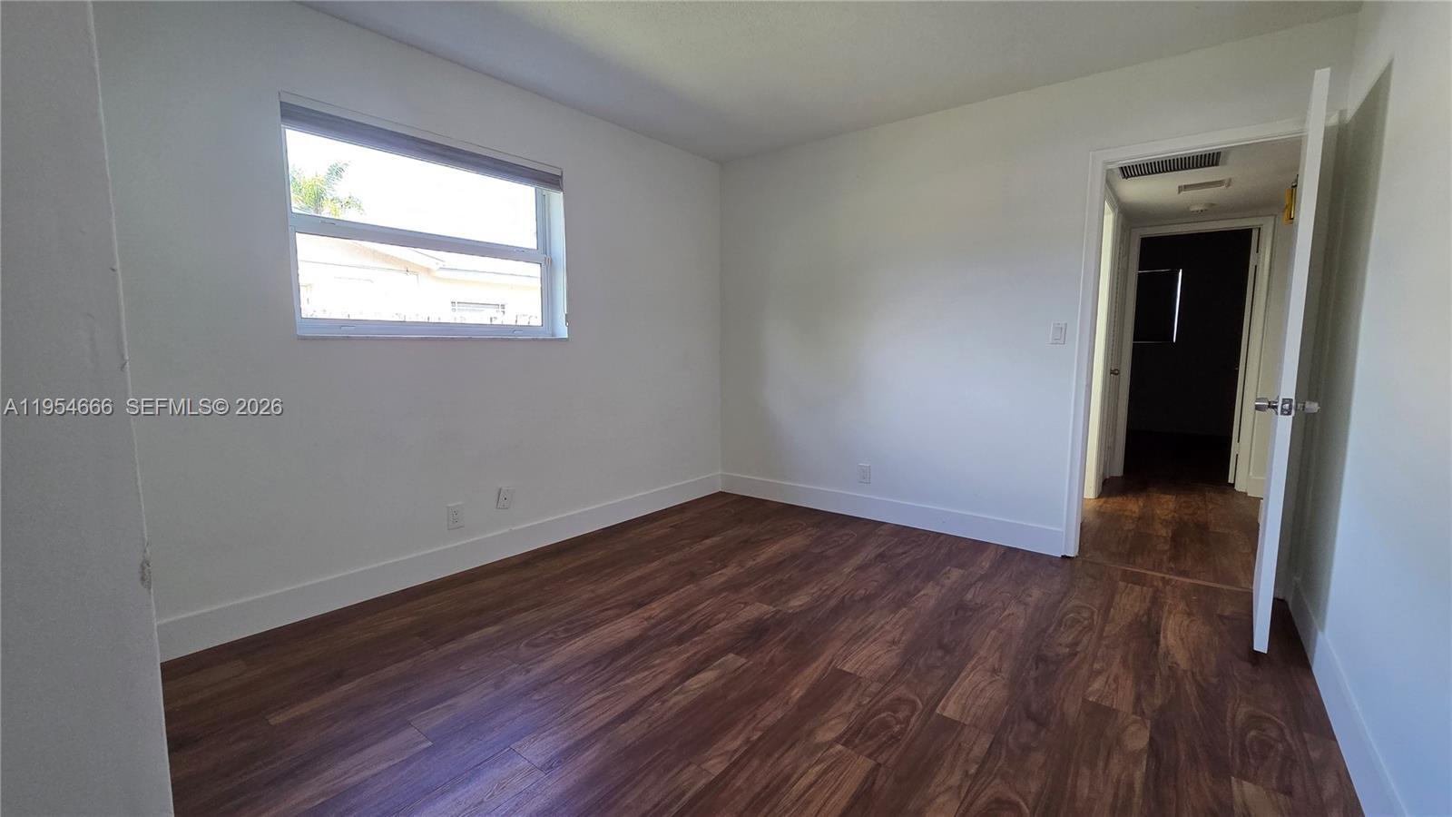 Building Photo - 1245 Coral Ln