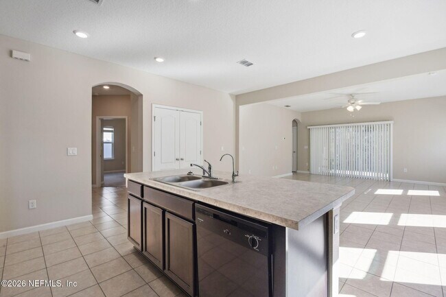 Building Photo - 5598 Kellar Cir