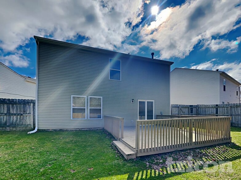 Building Photo - 11818 Buck Creek Cir