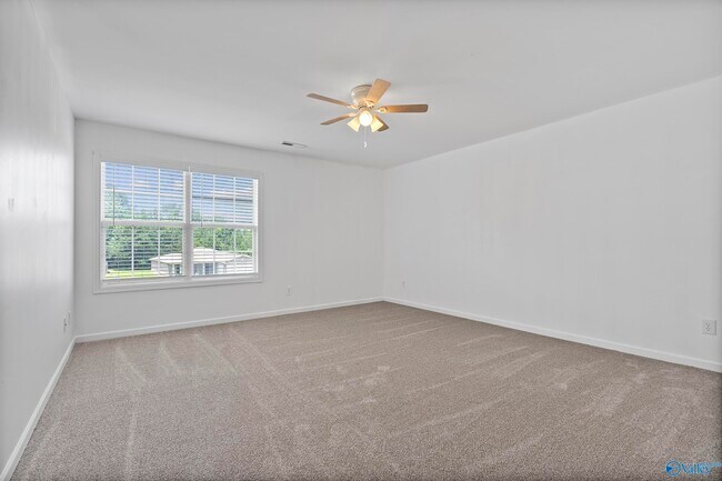 Building Photo - 171 Ranier St
