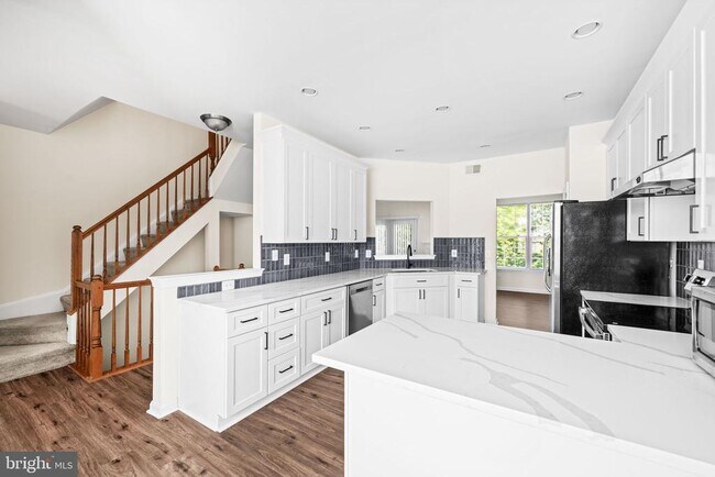 Building Photo - 2902 Jessica Ct