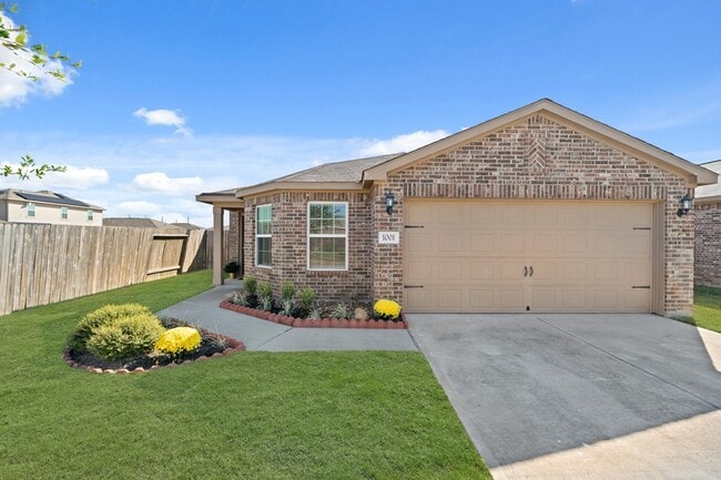 Building Photo - 1001 Strawberry Ridge Dr