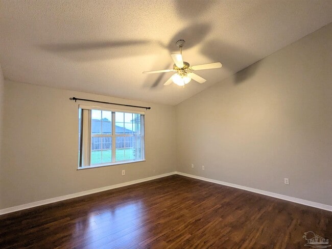 Building Photo - 1909 Southwind Cir