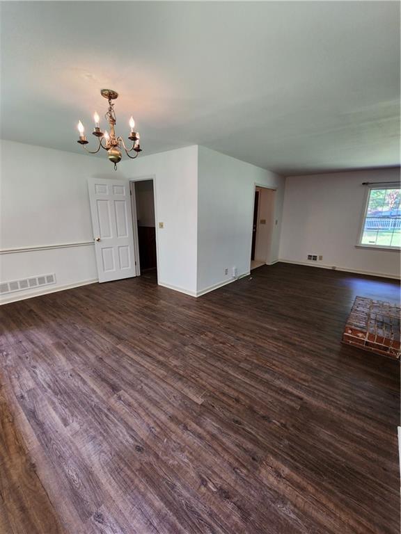 Building Photo - 2755 Beverly Hills Dr