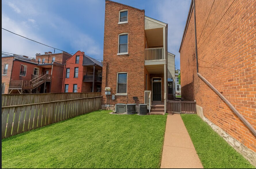 Building Photo - 2014 S 11th St