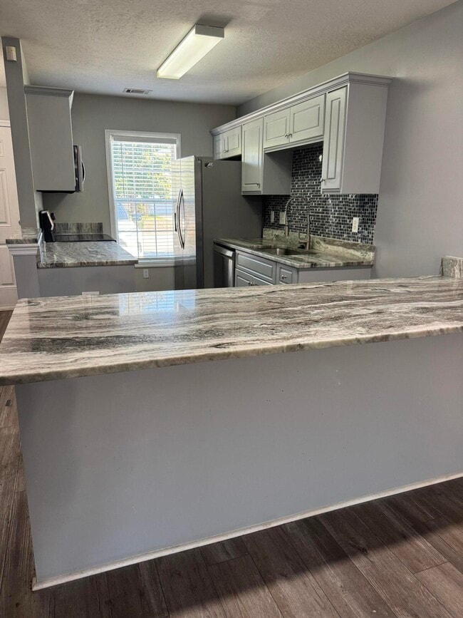 Building Photo - 7313 Dorado Dr