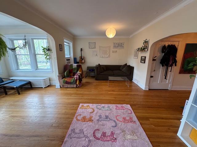 Building Photo - 3 bedroom in Chicago IL 60625