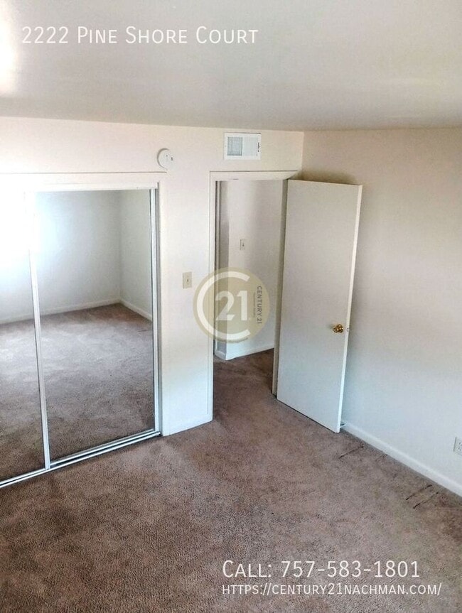 Building Photo - 2222 Pine Shore Ct