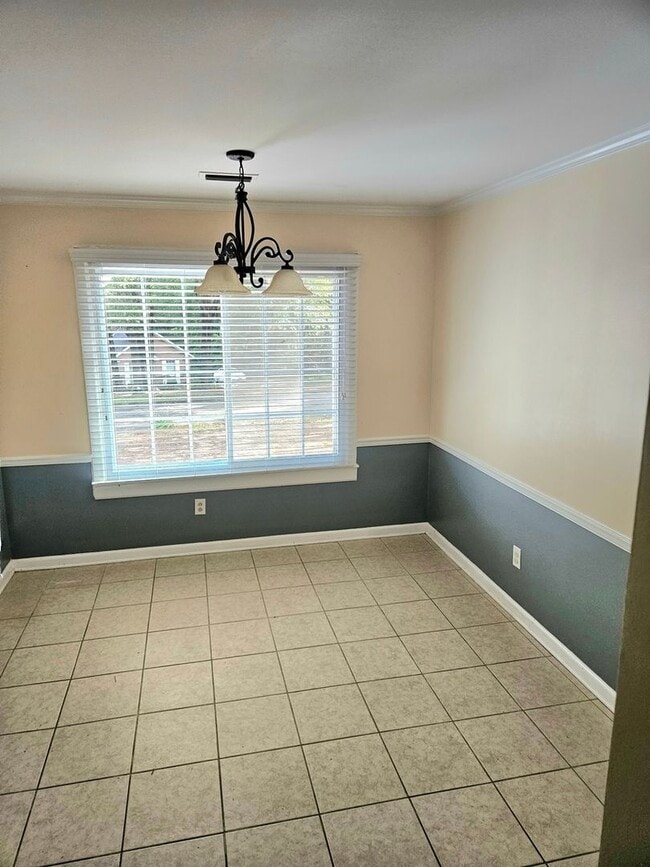 Building Photo - 100 Timberline Ct