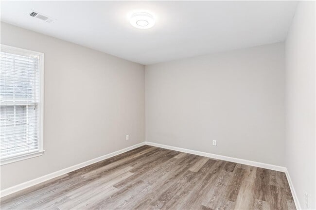 Building Photo - 630 Kimball Parc Way