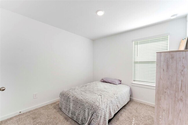 Building Photo - 31710 Carlisle Cv Ct