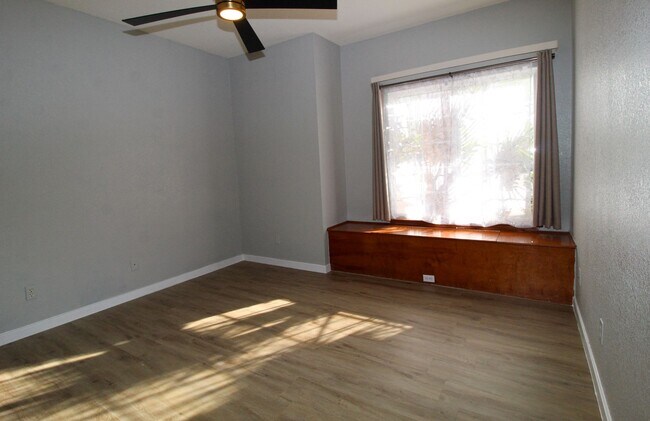 Building Photo - 2081 Paseo Del Prado Dr