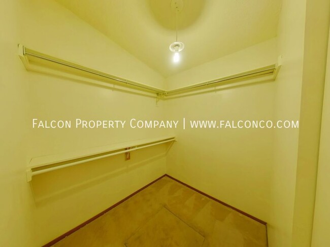 Building Photo - 745 San Gabriel Pl