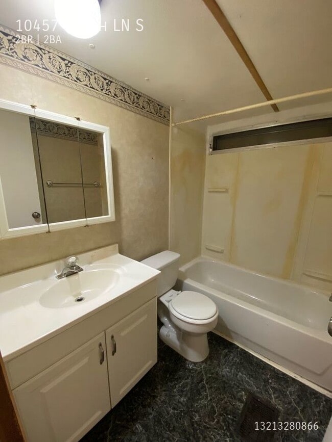 Building Photo - 10457 S 228th Ln