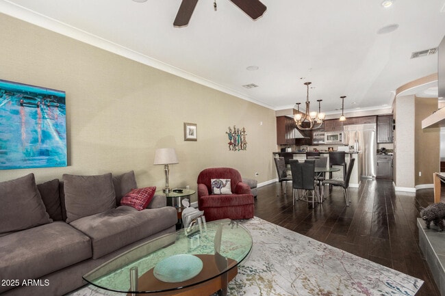 Building Photo - 4909 N Woodmere Fairway
