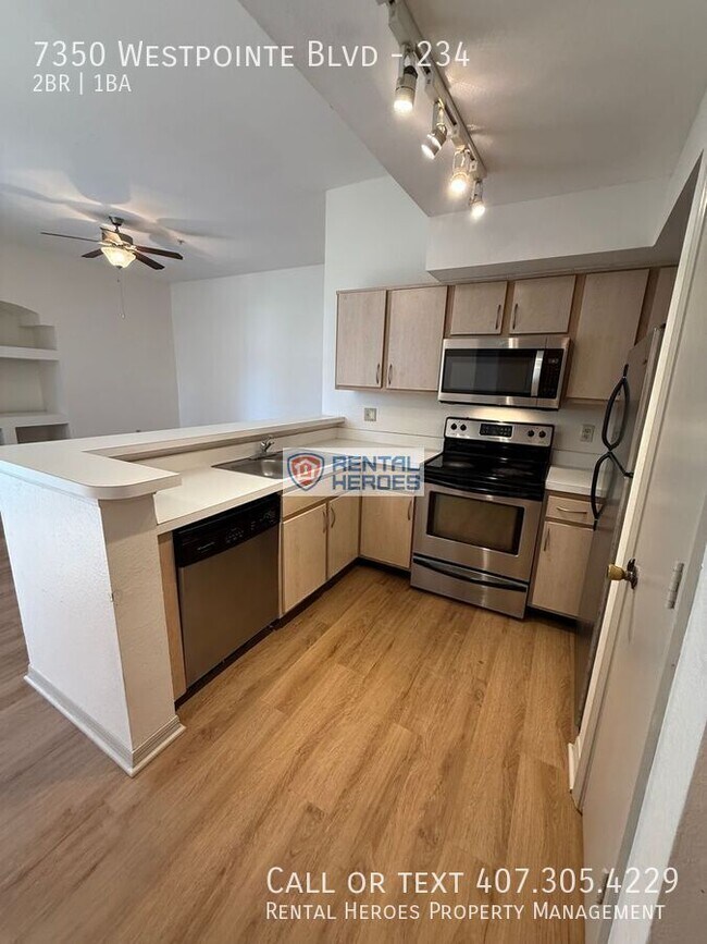 Building Photo - 7350 Westpointe Blvd