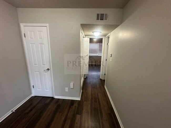 Building Photo - 6029 Barton St