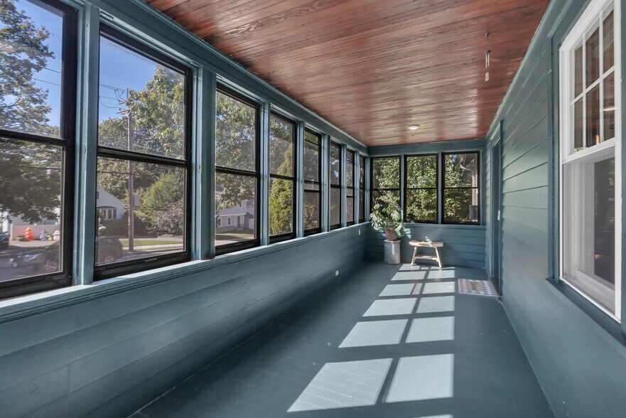 Building Photo - 50 Sprague St