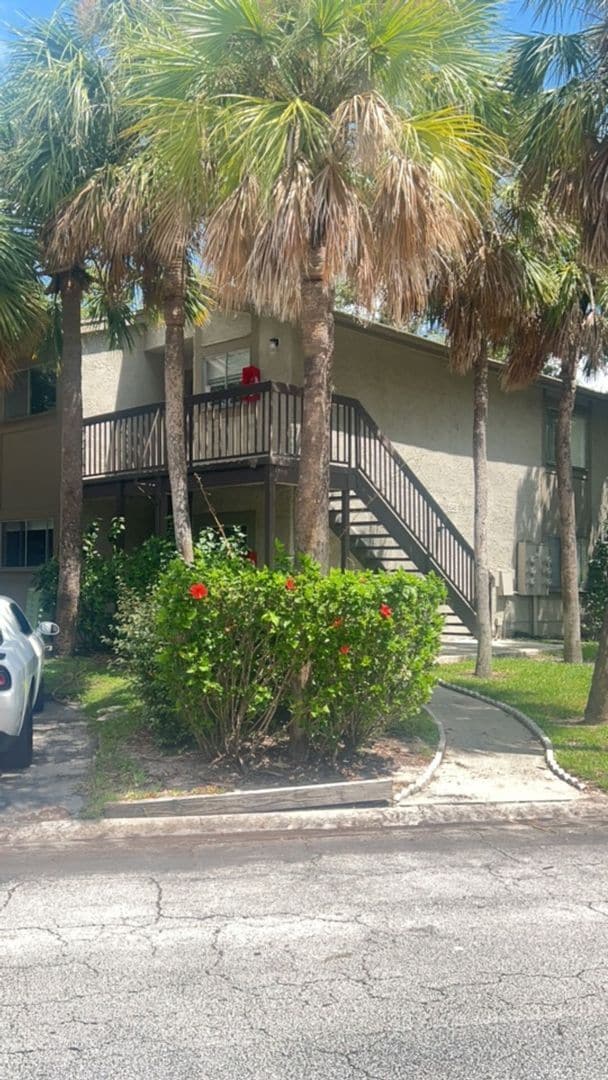 Building Photo - 2 Bedroom, 2 bathroom condo For Rent in Town N Country!