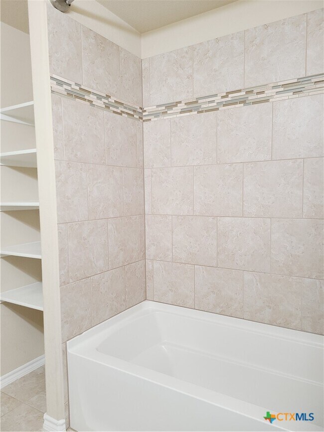 Building Photo - 3311 Rusack Dr