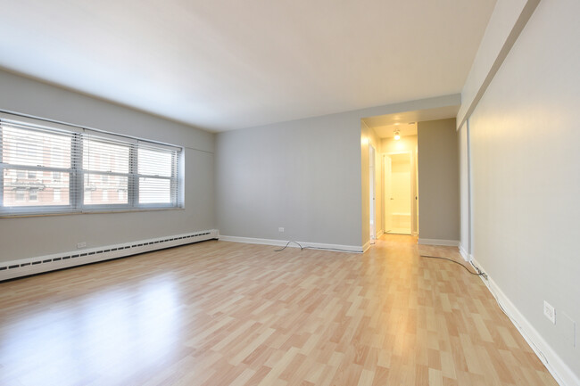 Building Photo - 4970 N Marine Dr