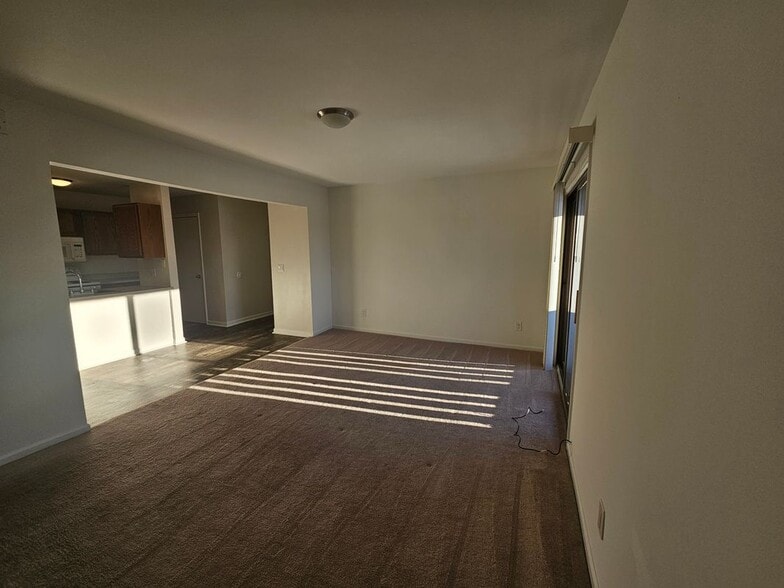 Building Photo - 8709 Candlewood Trail