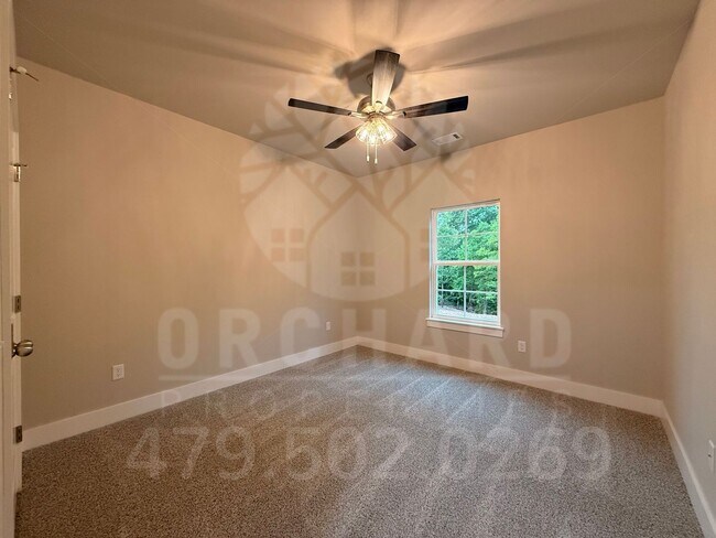 Building Photo - Bella Vista Single-Family Home- 2 Bed/ 2 Bath with Hobby Room- Well-Designed Cheston Plan