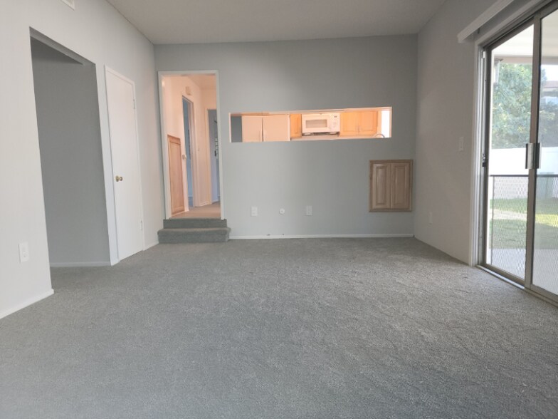 Building Photo - 24613 Falena Ave