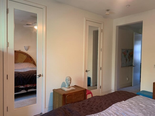 Building Photo - 3000 El Camino Real