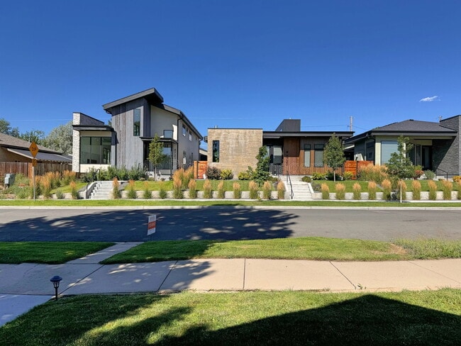 Building Photo - 4720 Elm Ct