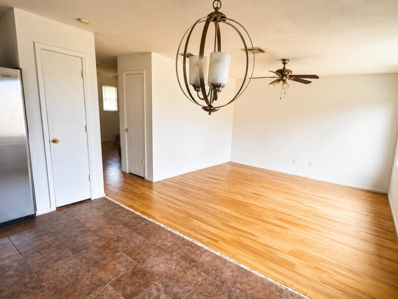Building Photo - 20724 Patriot Park Ln