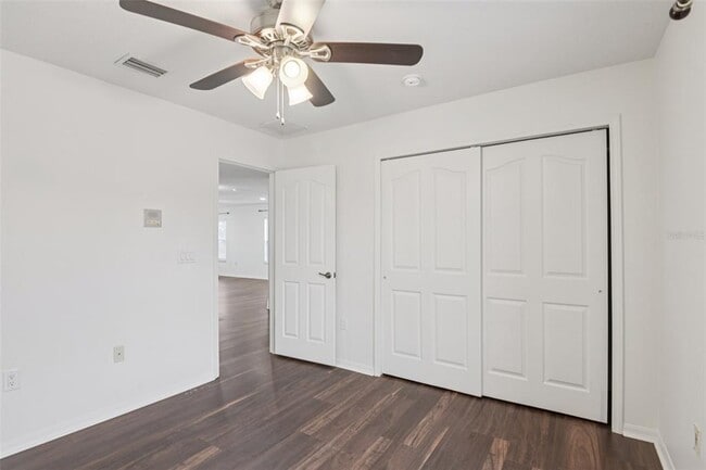 Building Photo - 11006 Running Pine Dr