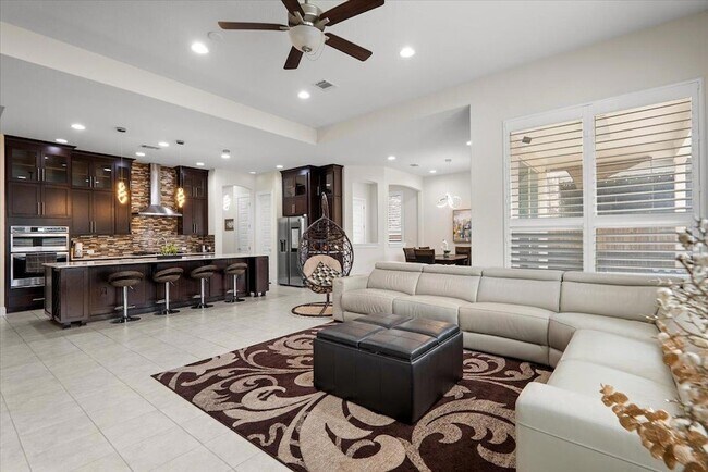 Building Photo - 9033 Rattlesnake Trail