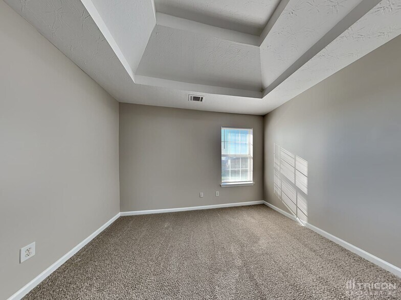 Building Photo - 45 Carrington Cir
