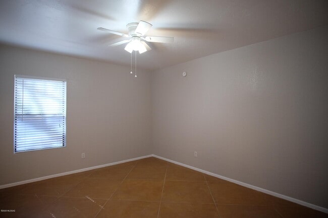 Building Photo - 8080 E Speedway Blvd