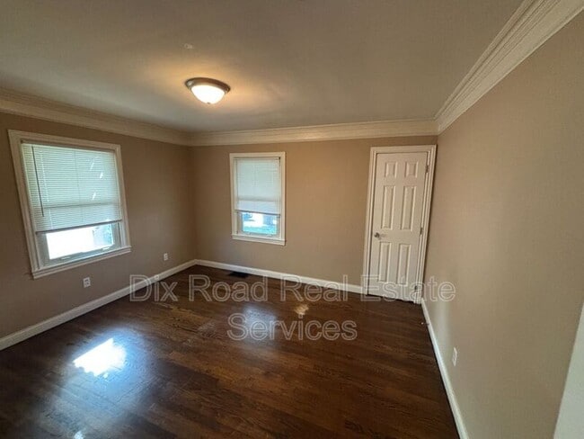 Building Photo - 2604 Hilda Ave