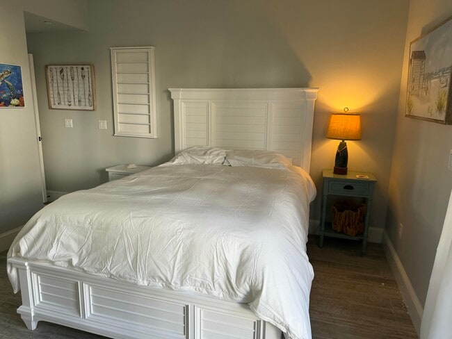 Building Photo - 452 Juno Dunes Way