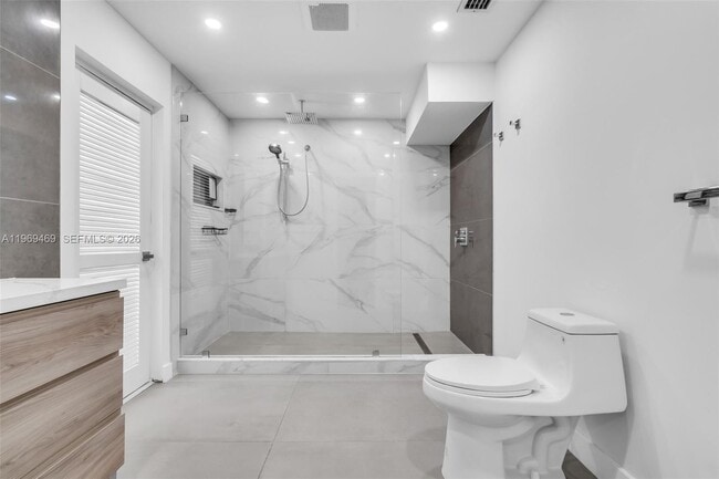 Building Photo - 1769 Wa Kee Na Dr